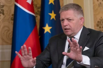 Premiér naznačil odvolanie ministra Tarabu, rozhodne v najbližších týždňoch