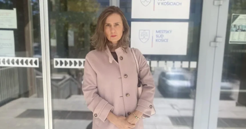 Prišla o sedem rokov s dcérou. Súd zveril dieťa matke, no je s otcom v Rusku