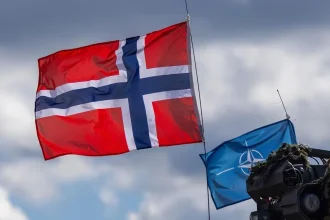 Rusi v Arktíde skúšali tajnú technológiu na vyradenie káblov, prekazilo to NATO