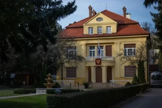 Sabotáže pripravovali zo Slovenska, agentov chránia ambasády