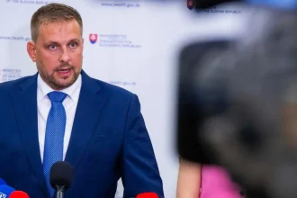 Šaško vypustil z novely fond na financovanie inovatívnych liekov