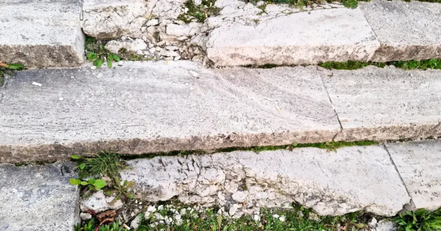 Schody k obľúbenému miestu už neboli bezpečné, čaká ich ďalšia rekonštrukcia
