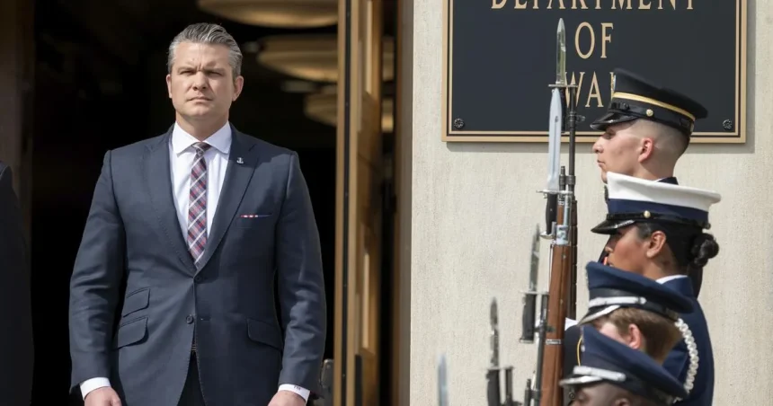 Šéf Pentagónu chce radikálne zoštíhliť veliteľskú štruktúru armády