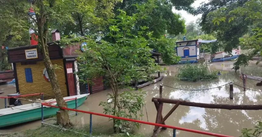 Slovensko-maďarské cvičenie záchranných zložiek na povodne