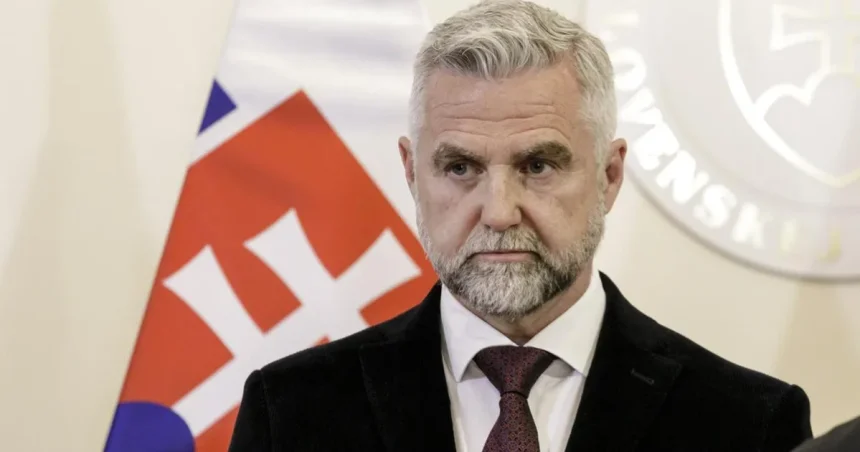 Smer tvrdí, že návrh PS o poplašnej správe je cieleným umlčiavaním názorov