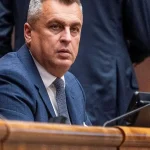 SNS sa dohodla s Huliakovcami, podporia zrušenie voľby poštou