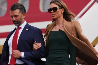 Syn Trumpa vrátil peniaze ruskému oligarchovi za svadobnú oslavu, tvrdí americký prezident