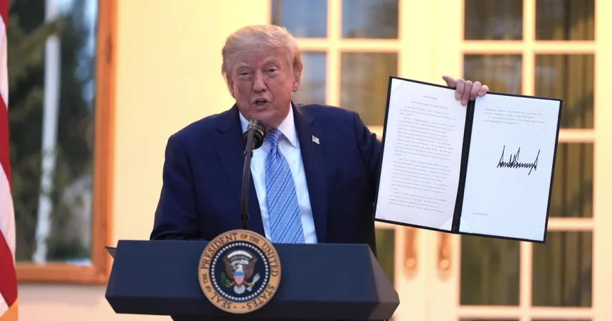Trump už zvažuje tvrdé sankcie voči Moskve.