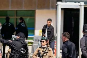 Turecká polícia zadržala príbuzných podozrivého zo streľby v Turgutlu