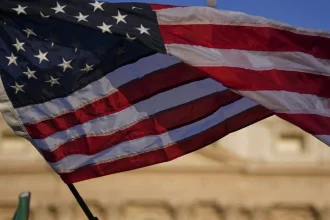 USA obmedzujú víza pre osoby zapojené do pôrodnej turistiky