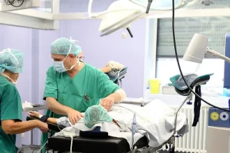 Vo Varšave zaviedli box na výdaj tabletiek na medikamentózne prerušenie tehotenstva