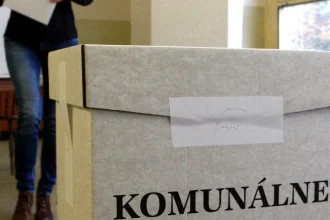 Volebný súboj v Košiciach ostáva tesný, u Trnku a Porvažníka to bola hojdačka