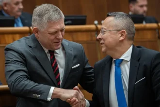Ako si Smer upravil pravidlá, aby mohol dočasne vládnuť bez obmedzení?