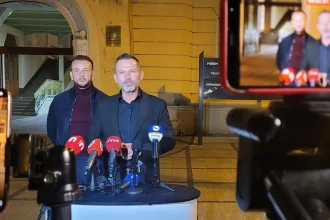 Becík žiada voličov o štyri minúty, chce druhé volebné obdobie
