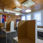 Bratislava: Petržalka a Karlova Ves hlásia problémy s lístkami, Ráž aj Vallo odvolili