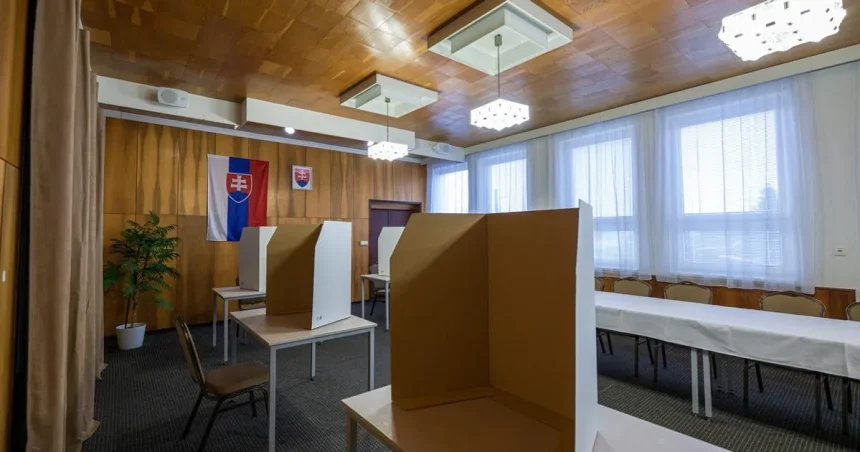 Bratislava: Petržalka a Karlova Ves hlásia problémy s lístkami, Ráž aj Vallo odvolili
