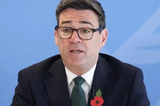 Britský premiér Burnham by takýto krok uvítal