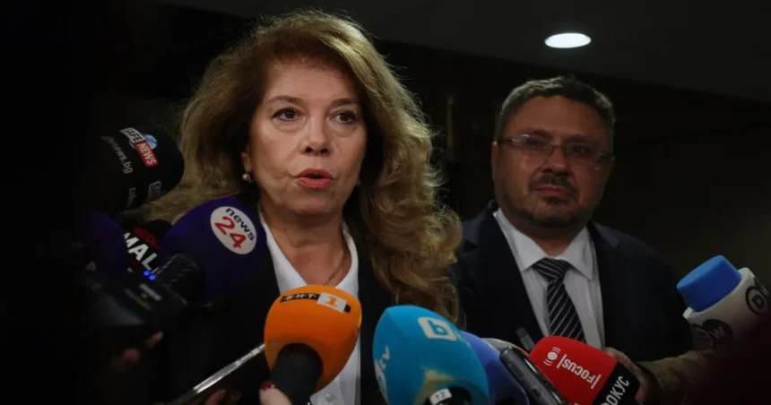Bulharsko rozhodne o prezidentovi v druhom kole po tesnom súboji kandidátov