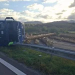 Diaľnica pri Beluši: prejazdný len jeden pruh zo štyroch