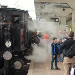 Do bratislavského železničného múzea priviezol návštevníkov 130-ročný parný rušeň.