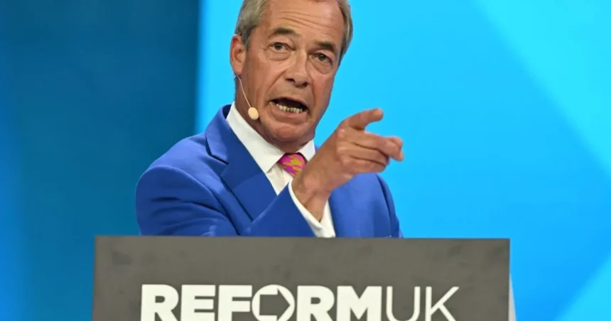 Farage chce na päť rokov zastaviť azyl a zrušiť 90-tisíc nevybavených žiadostí