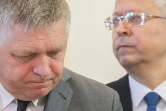 Fica viditeľne uráža už len samotná predstava