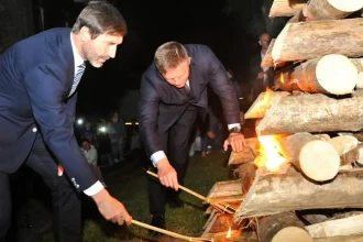 Fico sa oháňa Mníchovom, obracia sa to proti nemu