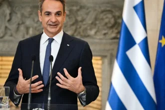 Grécky premiér Kyriakos Mitsotakis ostro odsúdil útok