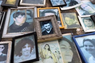Hamas zavraždil či uniesol ich blízkych. Teraz rozhodujú o budúcnosti premiéra