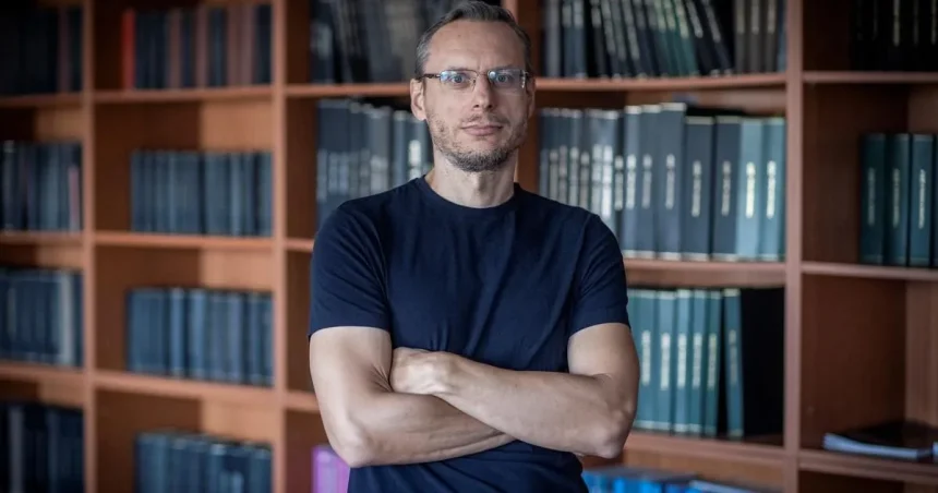 Historik Baka: Golian a Husák neboli blízki priatelia, film ich vzťah zobrazuje inak