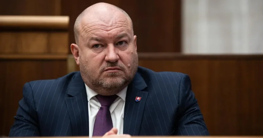 Huliak na prokuratúre nepredložil dôkazy o rozkrádaní majetku