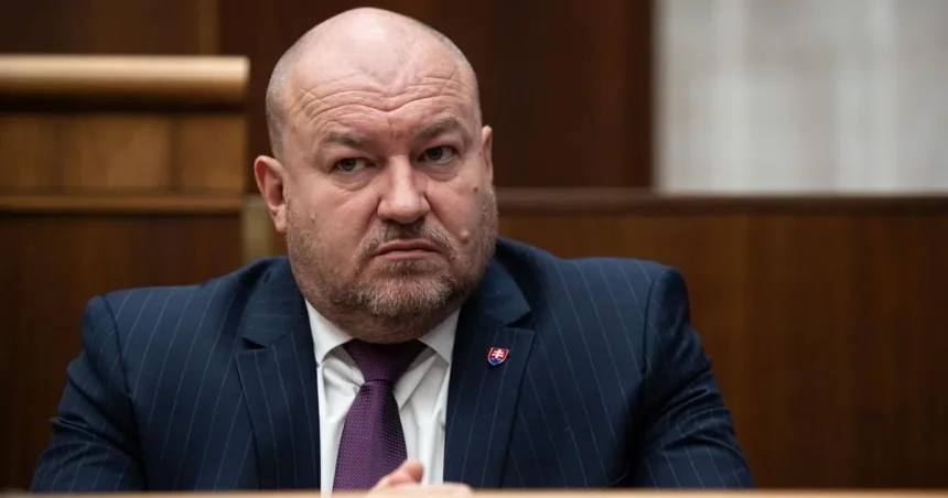 Huliakovci a ich poslanci: kto všetko stojí po boku ministra