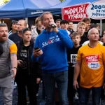 Incident na mítingu Hnutia Slovensko: Seniora spacifikovala ochranka
