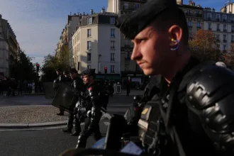 Irán si predvolal francúzskeho veľvyslanca pre kritiku zásahov proti protestujúcim