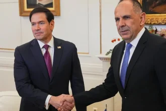 Irán už nemá pod kontrolou Hormuzský prieliv, tvrdí Rubio