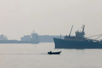 Irán zaútočil na ropný tanker v Hormuzskom prielive