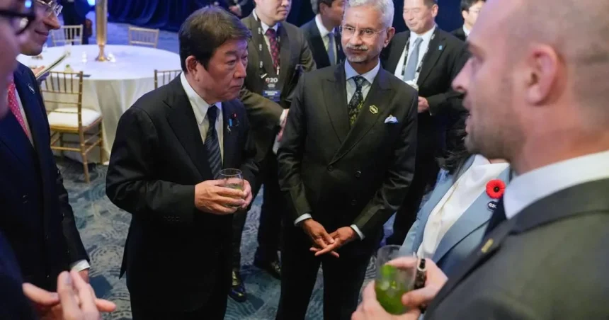 Japonský minister zahraničných vecí sa stretol