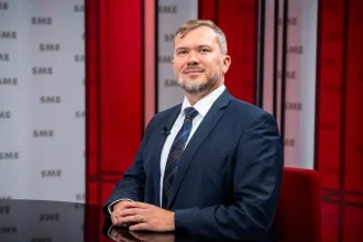 Karas: V opozícii je obrovský amaterizmus, je to búrlivé