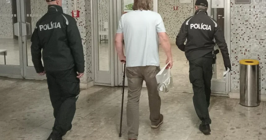 Kauza sprenevery 1,8 milióna eur: Súd s notárom Kavečanským sa pohol z miesta