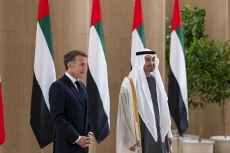 Macron zabezpečil ďalšie dodávky zbraní pre Ukrajinu