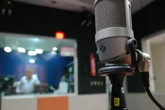 Mediálny magnát prichádza o majetky za milióny v Bratislave