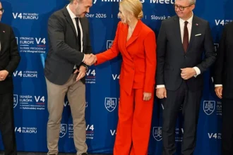 Ministri V4 tlačia na Brusel pre ceny energií. Chcú zmeny v eurofondoch a jadre