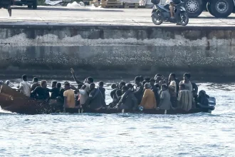 Na rieke Kongo sa zrazili dve lode, potvrdili miestne úrady