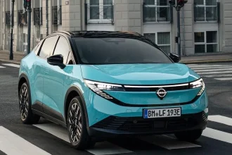 Nissan Leaf prichádza v tretej generácii.