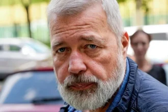 Nobelista: Putin si kupuje vlastenectvo. Za zabitého vojaka dá rodine 130-tisíc eur