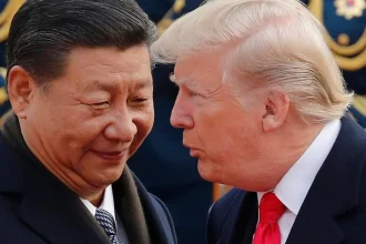 Peking varuje, že umelá inteligencia vykazuje