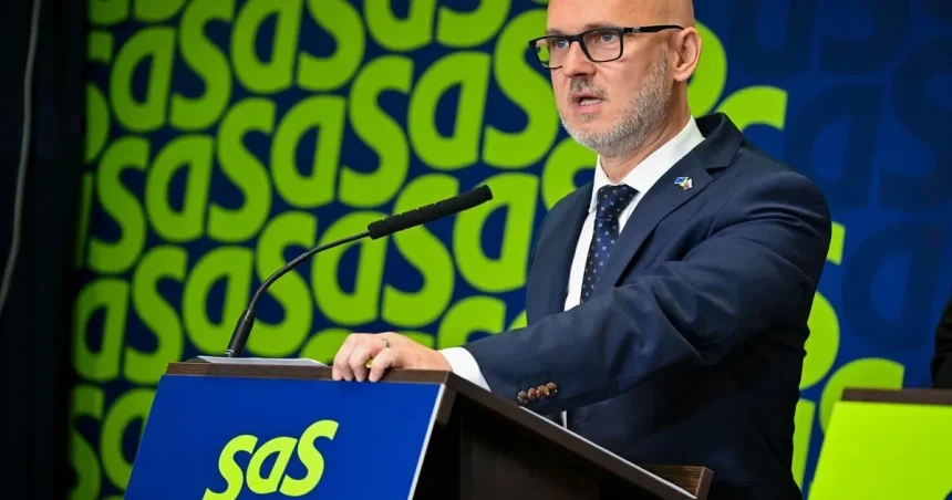 Po Ficovej vláde si štát musí utiahnuť opasok