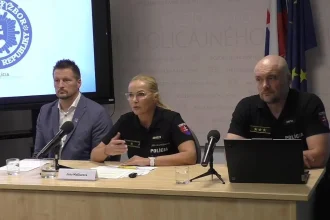Po útoku v Staškove sa školy opäť začali vzdelávať