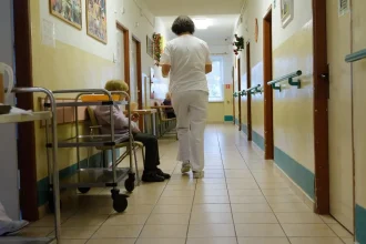 Populácia starne. Samosprávy čaká rozširovanie sociálnych služieb
