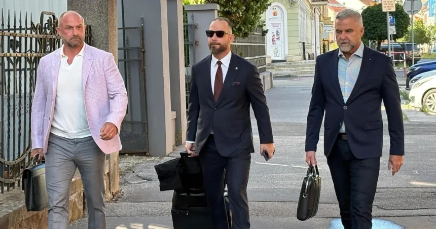 Poslanci budú hlasovať o ďalšom obmedzení kajúcnikov, ohrozený je Očistec aj ďalšie kauzy